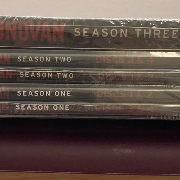 Ray Donovan, Seasons One, Two, and Three on 12 DVD set, NIB. - Picture 3 of 5